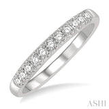 1/4 Ctw 11 Stone Round Cut Diamond Wedding Band in Platinum