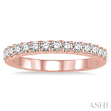 1/2 Ctw Round Cut Diamond Wedding Band in 14K Rose Gold