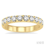 1 Ctw Round Cut Diamond Wedding Band in 14K Yellow Gold