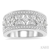 7/8 Ctw Diamond Fashion Band in 14K White Gold