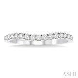 1/4 Ctw Round Cut Diamond Wedding Band in 14K White Gold