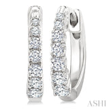 1/4 Ctw Graduated Round Cut Diamond Fashion Huggies in 14K White Gold
