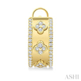 1/2 Ctw Round Cut Diamond Clover Fashion Hoop Earrings in 14K Yellow Gold