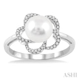 Pearl & Diamond Ring