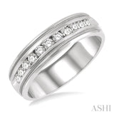 1/2 ctw Parallel Milgrain & Niched Center Round Cut Diamond Men's Wedding Band in 14K White Gold